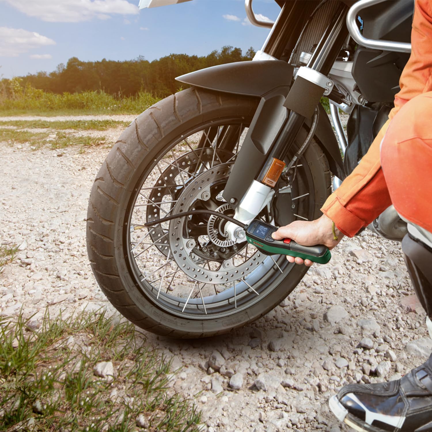 Bosch Mini Compressore Portatile a Batteria BOSCH-1202600