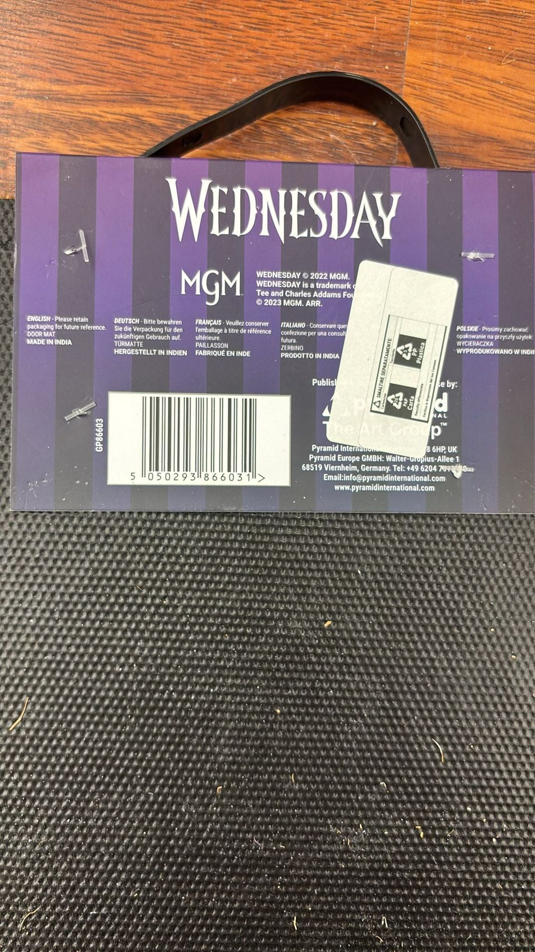 Zerbino Wednesday No Hug Zone Cm 60X40 - Gp86603