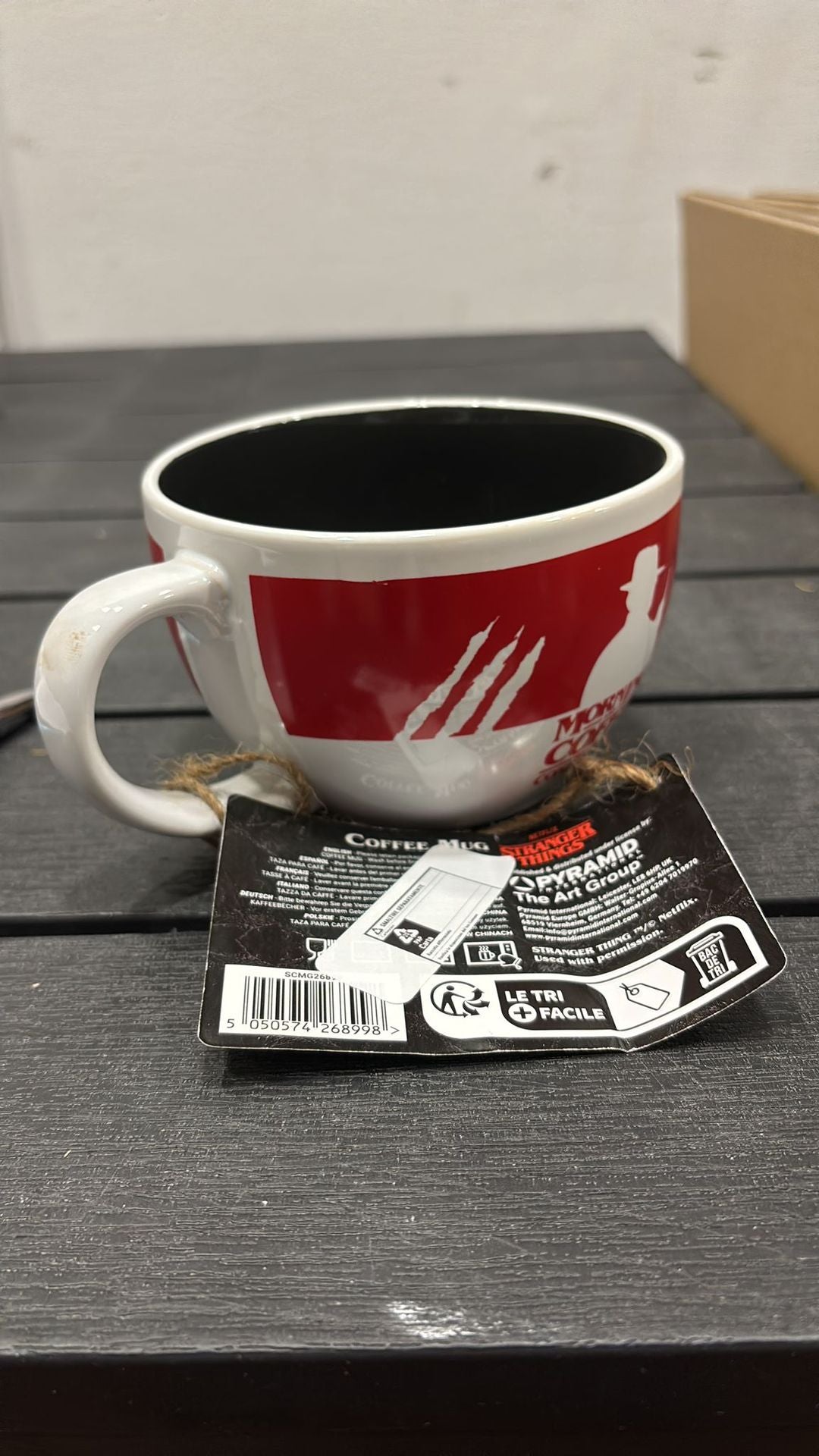 Tazza Stranger Things Mornings Are For Coffee And Contemplation - Scmg26899